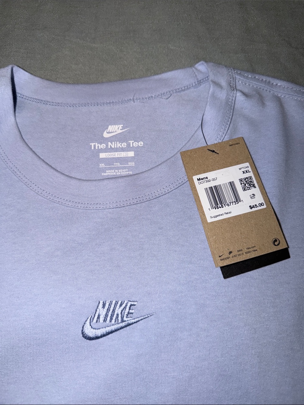 Nike Men’s Air Max 90 Short Sleeve Logo Tee - Picture 2 of 3